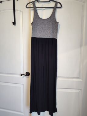 LOFT Grey and Black Sleeveless Maxi Dress